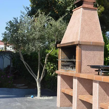 Holiday home 'vista Cunit' Mit Privatem Pool